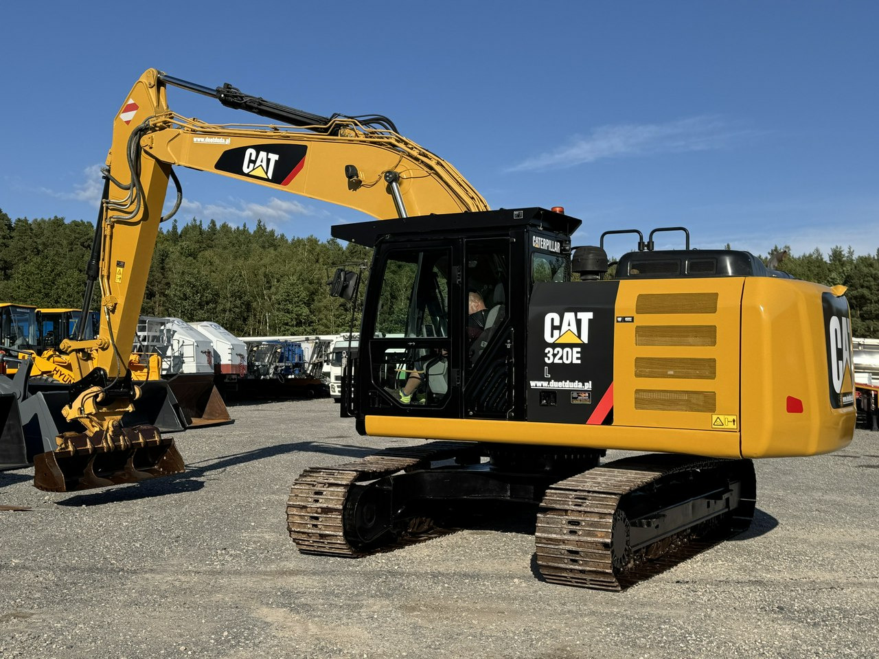 Caterpillar 320 EL Szybkozłącze Łyżka Skarpowa uchylna Waga 22tony - Koparka gąsienicowa: zdjęcie 3 Caterpillar 320 EL Szybkozłącze Łyżka Skarpowa uchylna Waga 22tony - Koparka gąsienicowa: zdjęcie 3