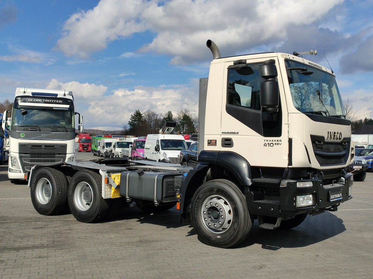 Iveco Trakker 26.410 6x4 Manual Mały Przebieg tylko-46000km - Ciągnik siodłowy: zdjęcie 5 Iveco Trakker 26.410 6x4 Manual Mały Przebieg tylko-46000km - Ciągnik siodłowy: zdjęcie 5