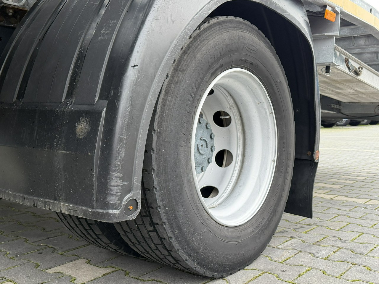 Iveco EUROCARGO 120E25 E6 Laweta Zagłebiana Platforma Pomoc Drogowa - Autolaweta: zdjęcie 5 Iveco EUROCARGO 120E25 E6 Laweta Zagłebiana Platforma Pomoc Drogowa - Autolaweta: zdjęcie 5