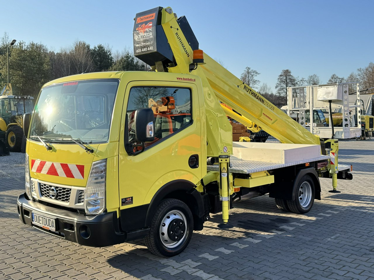 Nissan Cabstar - Podnośnik koszowy w samochody ciężarowe: zdjęcie 4 Nissan Cabstar - Podnośnik koszowy w samochody ciężarowe: zdjęcie 4