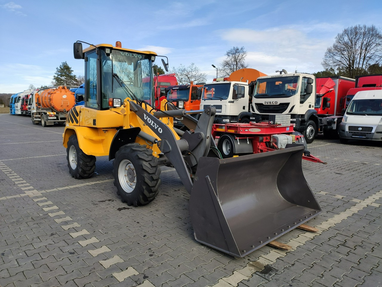 Volvo L30B Pro Unikat Stan Tylko 5380 mth - Ładowarka kołowa: zdjęcie 2 Volvo L30B Pro Unikat Stan Tylko 5380 mth - Ładowarka kołowa: zdjęcie 2