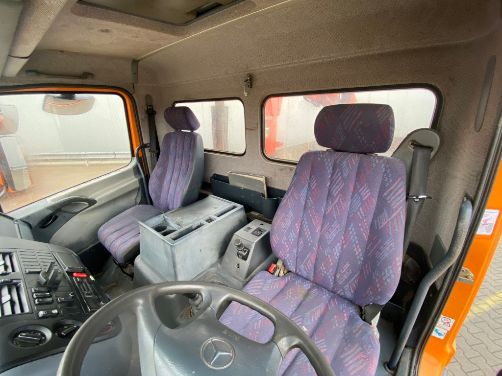 Mercedes-Benz 815 / Atlas-Faltkran - Samochód ciężarowy skrzyniowy/ Platforma, Samochod ciężarowy z HDS: zdjęcie 5 Mercedes-Benz 815 / Atlas-Faltkran - Samochód ciężarowy skrzyniowy/ Platforma, Samochod ciężarowy z HDS: zdjęcie 5