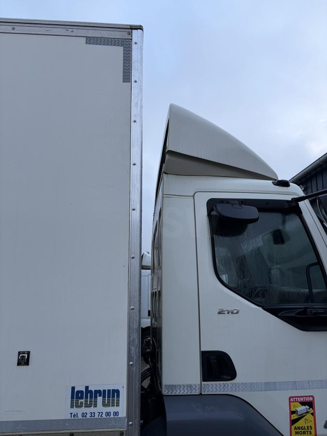 DAF LF 210 - Samochód ciężarowy furgon: zdjęcie 2 DAF LF 210 - Samochód ciężarowy furgon: zdjęcie 2