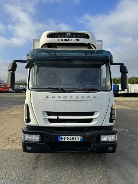 Iveco Eurocargo 160E30 - Samochód ciężarowy chłodnia: zdjęcie 2 Iveco Eurocargo 160E30 - Samochód ciężarowy chłodnia: zdjęcie 2