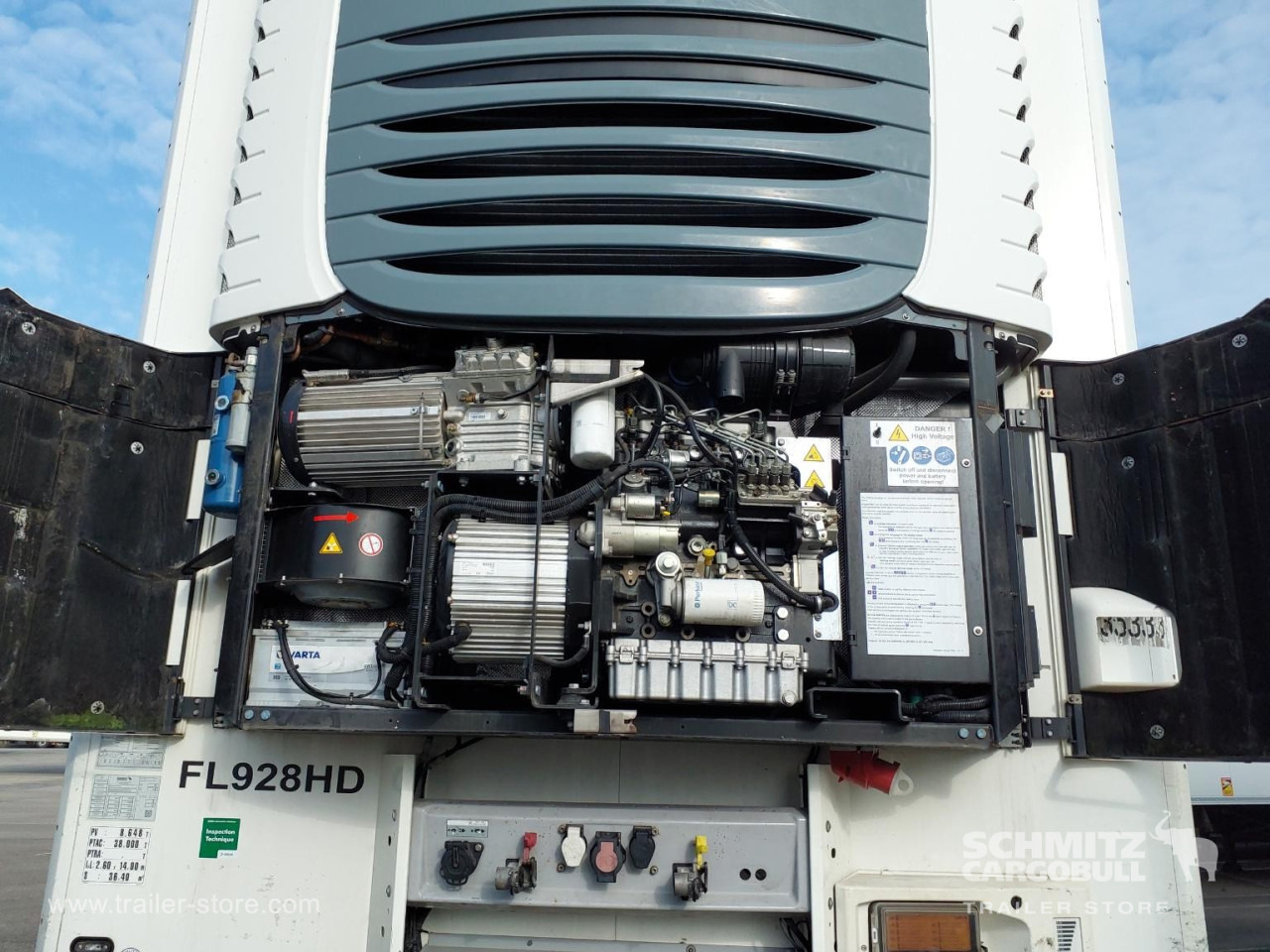 SCHMITZ Reefer Standard - Naczepa izotermiczna: zdjęcie 2 SCHMITZ Reefer Standard - Naczepa izotermiczna: zdjęcie 2