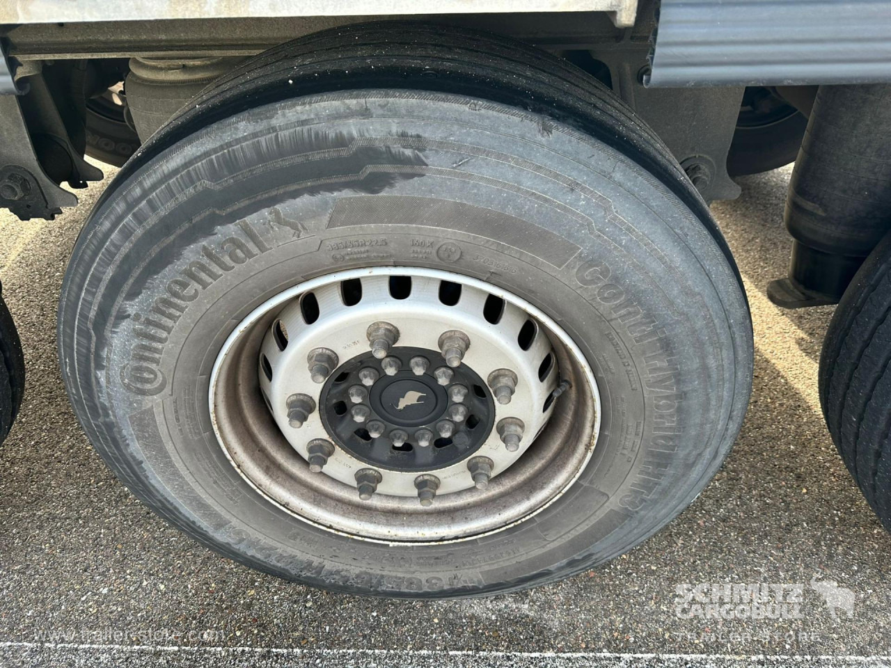 SCHMITZ Reefer Standard - Naczepa izotermiczna: zdjęcie 4 SCHMITZ Reefer Standard - Naczepa izotermiczna: zdjęcie 4