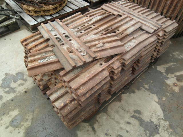 VOLVO EC 180 - Gąsienicа do Maszyn budowlanych: zdjęcie 1 VOLVO EC 180 - Gąsienicа do Maszyn budowlanych: zdjęcie 1