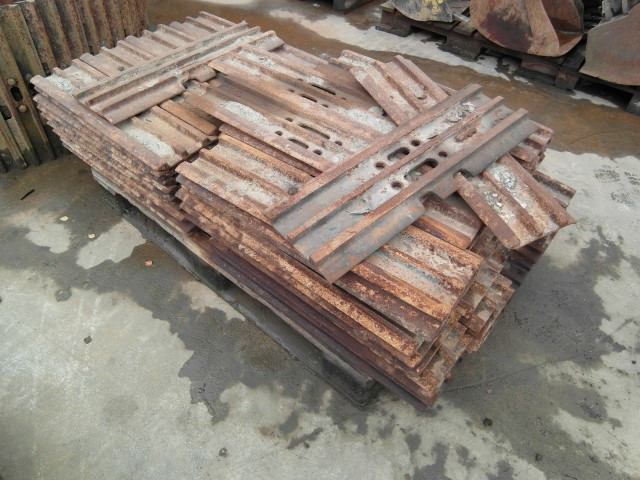 VOLVO EC 180 - Gąsienicа do Maszyn budowlanych: zdjęcie 2 VOLVO EC 180 - Gąsienicа do Maszyn budowlanych: zdjęcie 2