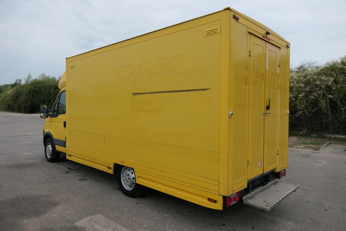 IVECO Daily 35 S11 C30C AUTOMATIK KAMERA Regale LUFT D - Dostawczy kontener: zdjęcie 4 IVECO Daily 35 S11 C30C AUTOMATIK KAMERA Regale LUFT D - Dostawczy kontener: zdjęcie 4