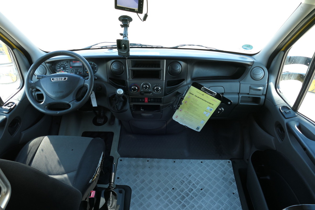 Dostawczy kontener IVECO Daily 35 S11 C30C AUTOMATIK KAMERA Regale LUFT D: zdjęcie 8 Dostawczy kontener IVECO Daily 35 S11 C30C AUTOMATIK KAMERA Regale LUFT D: zdjęcie 8