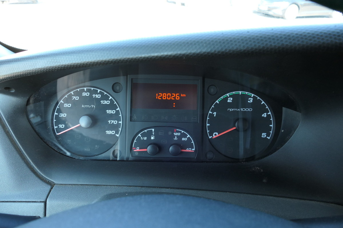 Dostawczy kontener IVECO Daily 35 S11 C30C AUTOMATIK KAMERA Regale LUFT D: zdjęcie 12 Dostawczy kontener IVECO Daily 35 S11 C30C AUTOMATIK KAMERA Regale LUFT D: zdjęcie 12