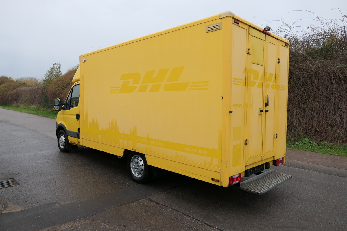 IVECO Daily 35 S11 C30C AUTOMATIK KAMERA Regale LUFT D - Dostawczy kontener: zdjęcie 4 IVECO Daily 35 S11 C30C AUTOMATIK KAMERA Regale LUFT D - Dostawczy kontener: zdjęcie 4