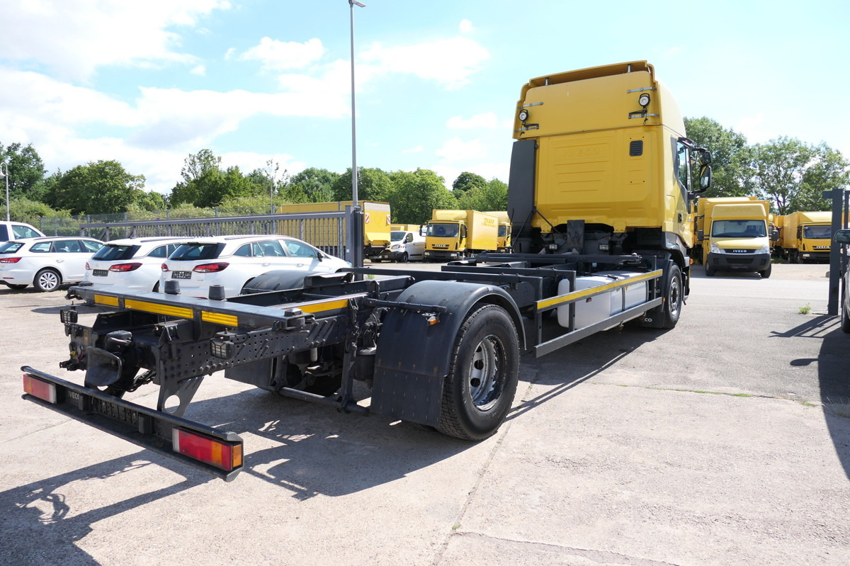 IVECO Stralis AS 190 S 420 ECO LBW AHK KLIMA INTARDER - Ciężarówka kontenerowiec/ System wymienny: zdjęcie 4 IVECO Stralis AS 190 S 420 ECO LBW AHK KLIMA INTARDER - Ciężarówka kontenerowiec/ System wymienny: zdjęcie 4