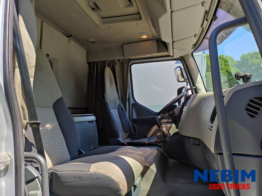 Renault Midlum 280 Euro 5 - DH1500 Kg Lift - Samochód ciężarowy plandeka: zdjęcie 4 Renault Midlum 280 Euro 5 - DH1500 Kg Lift - Samochód ciężarowy plandeka: zdjęcie 4