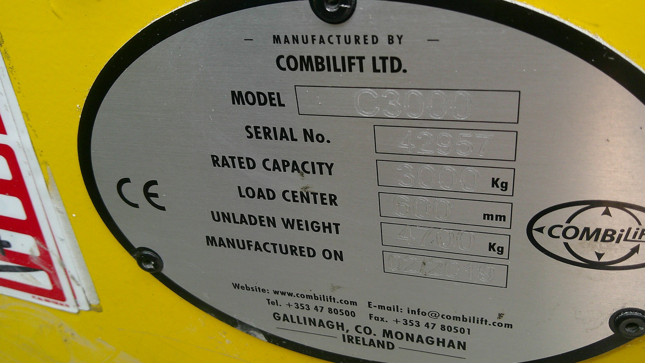 COMBILIFT C3000 CABIN - Wózek widłowy boczny: zdjęcie 2 COMBILIFT C3000 CABIN - Wózek widłowy boczny: zdjęcie 2
