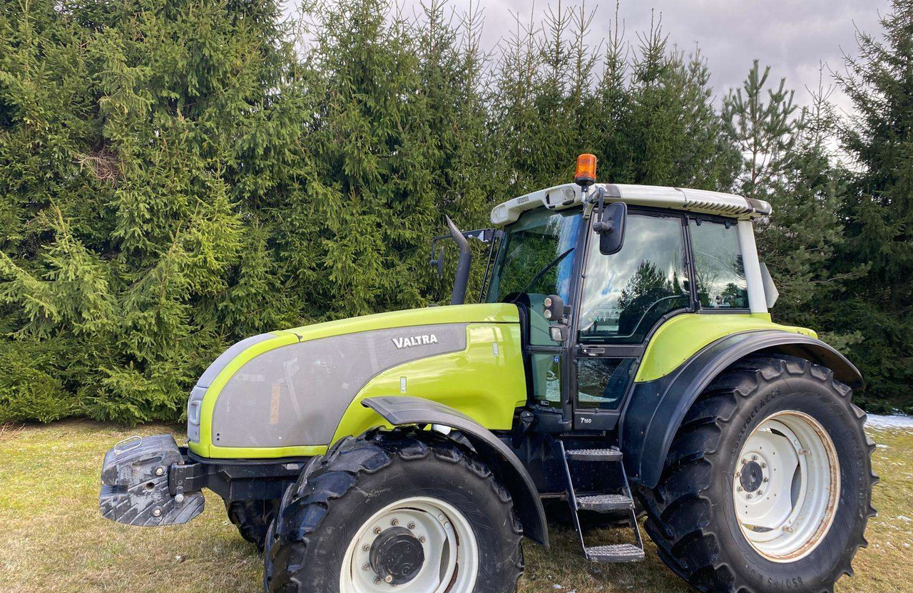 Valtra T160 - Ciągnik rolniczy: zdjęcie 2 Valtra T160 - Ciągnik rolniczy: zdjęcie 2