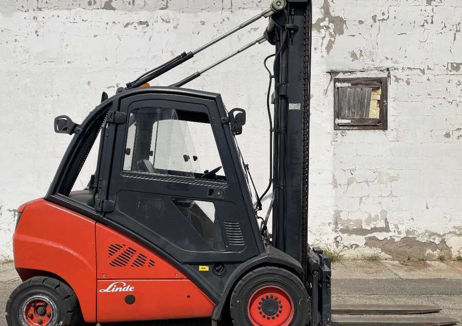 Linde H 30 D-393-01 - Wózek widłowy diesel: zdjęcie 2 Linde H 30 D-393-01 - Wózek widłowy diesel: zdjęcie 2