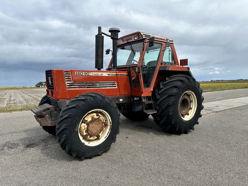 Fiat 160-90 DT - Ciągnik rolniczy: zdjęcie 1 Fiat 160-90 DT - Ciągnik rolniczy: zdjęcie 1