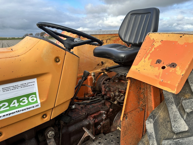 Fiat 640 - Ciągnik rolniczy: zdjęcie 4 Fiat 640 - Ciągnik rolniczy: zdjęcie 4