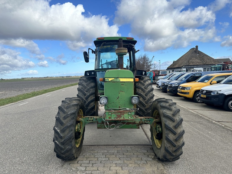 John Deere 4040 - Ciągnik rolniczy: zdjęcie 2 John Deere 4040 - Ciągnik rolniczy: zdjęcie 2
