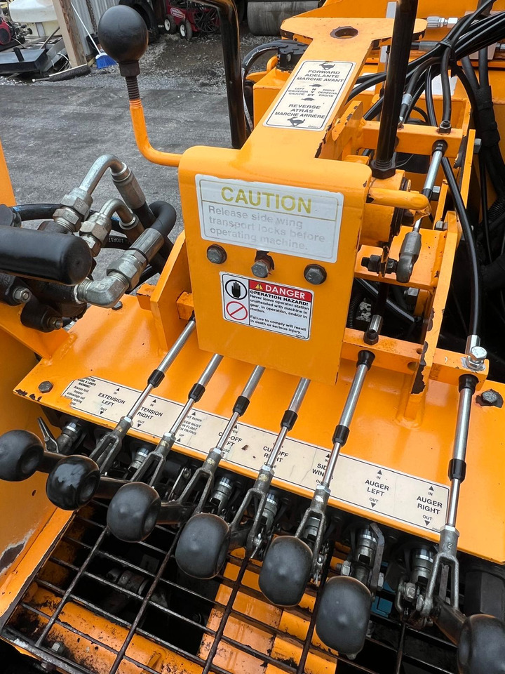 Leeboy 8500D - Rozściełacz do asfaltu: zdjęcie 5 Leeboy 8500D - Rozściełacz do asfaltu: zdjęcie 5