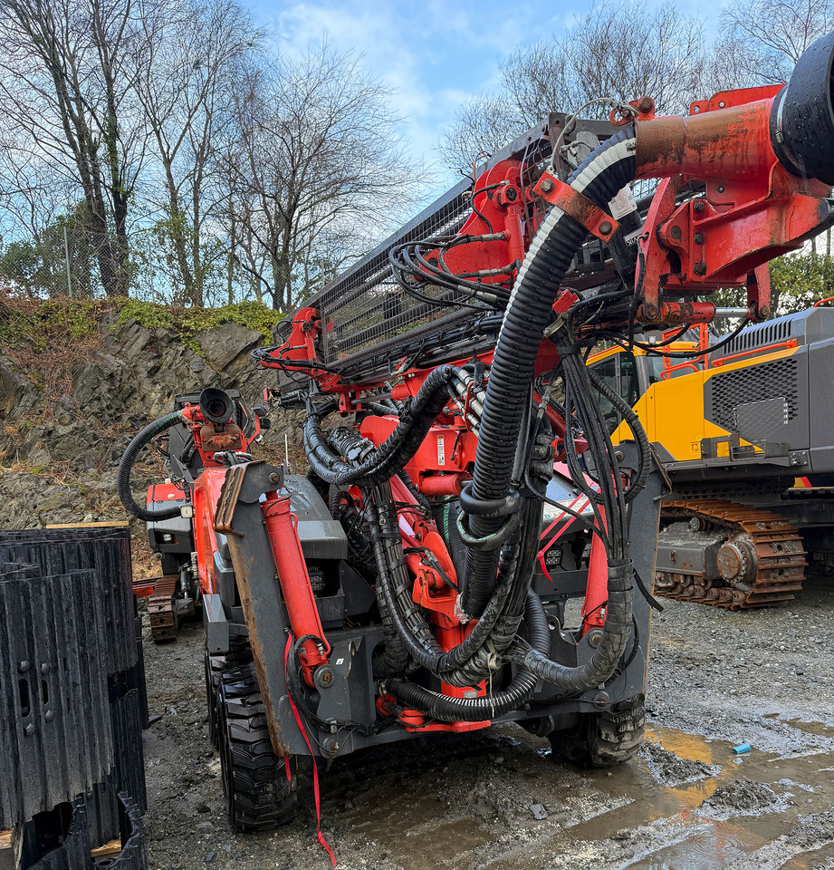 Sandvik Commando DC300Ri - Wiertnica: zdjęcie 5 Sandvik Commando DC300Ri - Wiertnica: zdjęcie 5