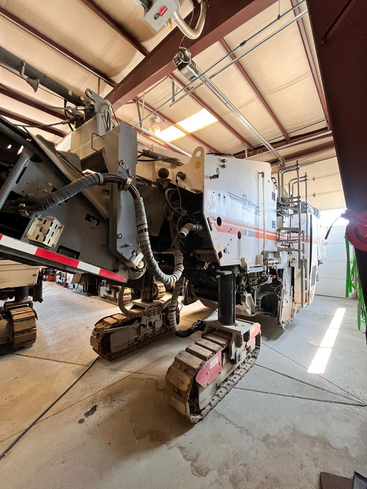 Wirtgen W 2000 - Frezarka do asfaltu: zdjęcie 3 Wirtgen W 2000 - Frezarka do asfaltu: zdjęcie 3