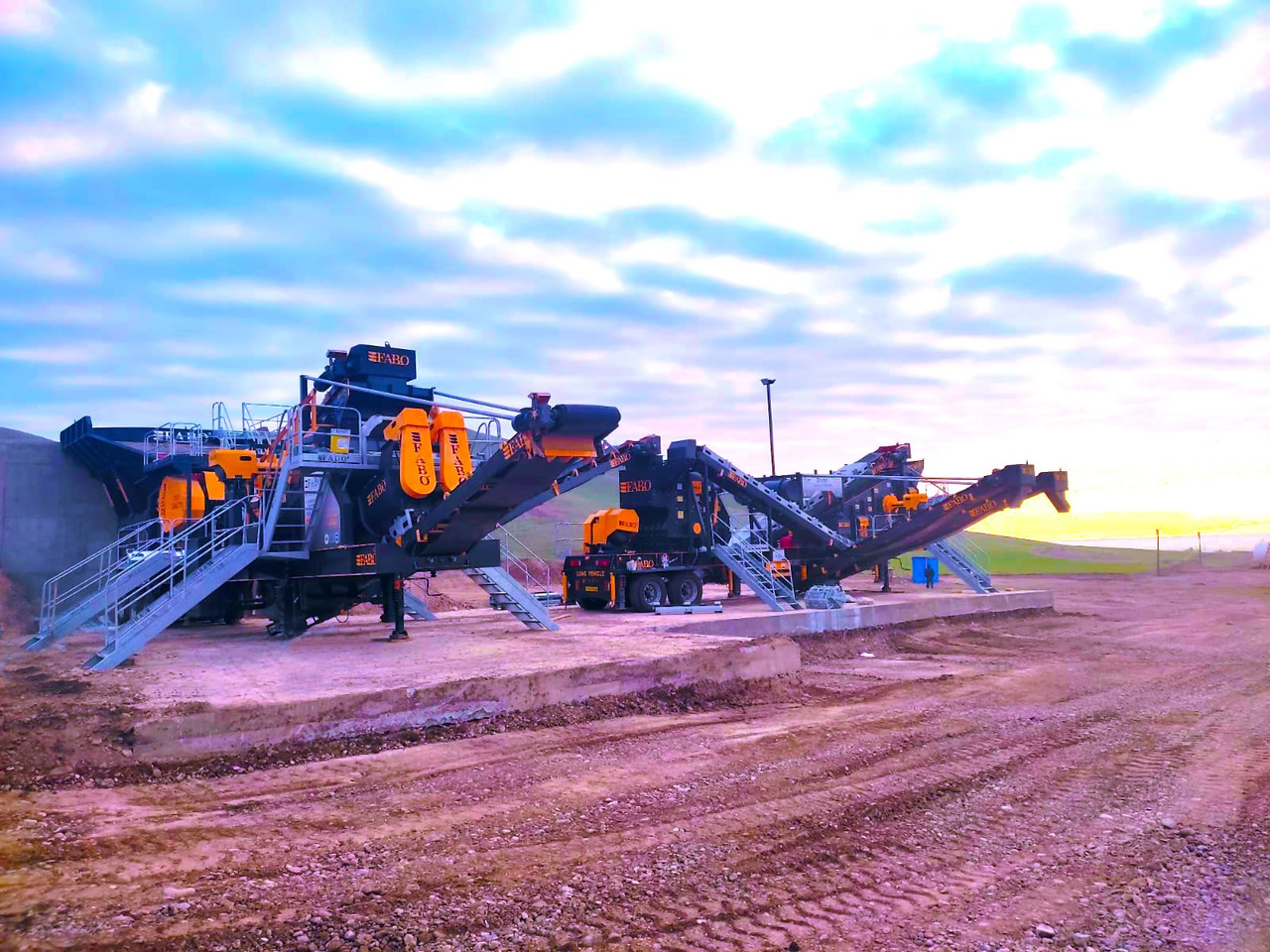 FABO Mobile crusher - Kruszarka mobilna: zdjęcie 2 FABO Mobile crusher - Kruszarka mobilna: zdjęcie 2