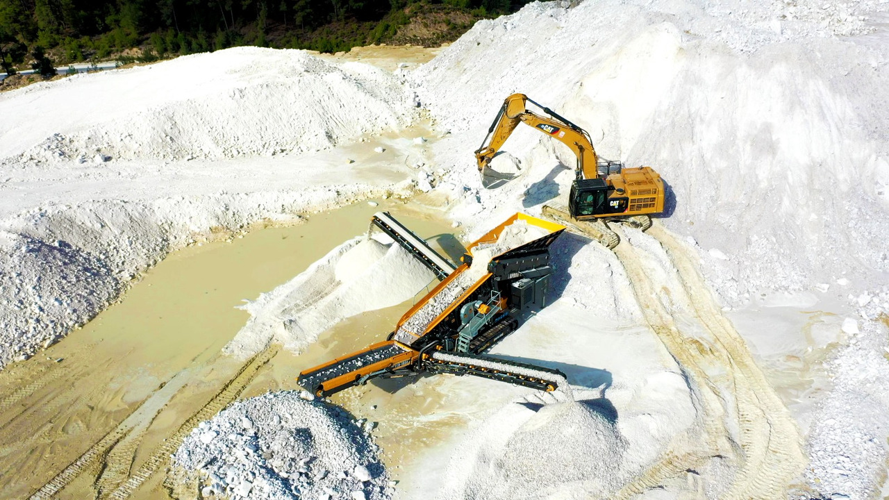 FABO crawler screen - Przesiewacz: zdjęcie 4 FABO crawler screen - Przesiewacz: zdjęcie 4