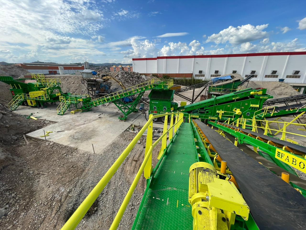 FABO mobile impact crusher - Kruszarka udarowa: zdjęcie 5 FABO mobile impact crusher - Kruszarka udarowa: zdjęcie 5