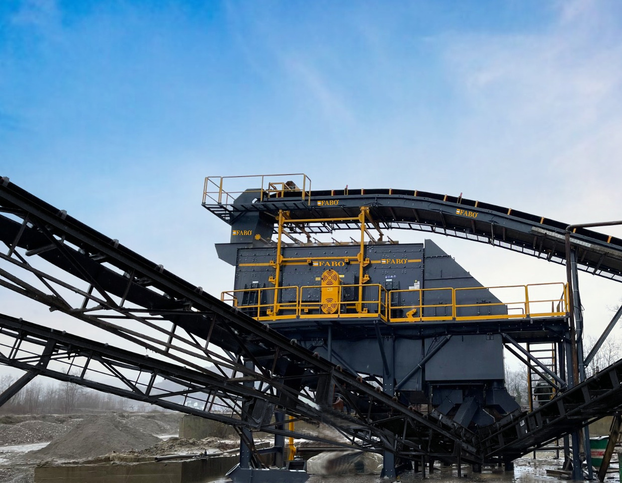 FABO vibrating screen - Przesiewacz: zdjęcie 1 FABO vibrating screen - Przesiewacz: zdjęcie 1