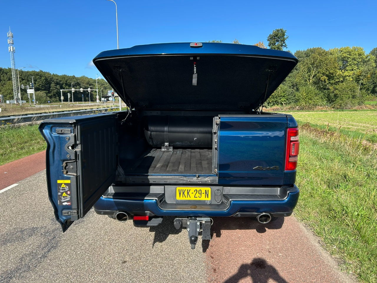 Dodge Ram Pick Up 1500 5.7 V8 4x4 Creb Cab Limeted Hemi Etorque - Pick-up: zdjęcie 5 Dodge Ram Pick Up 1500 5.7 V8 4x4 Creb Cab Limeted Hemi Etorque - Pick-up: zdjęcie 5