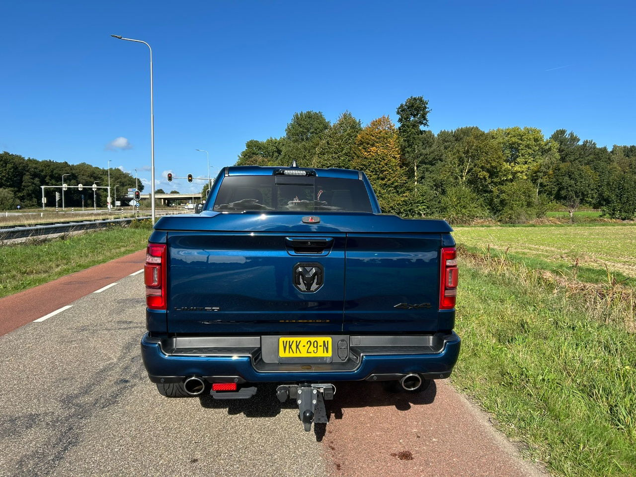Dodge Ram Pick Up 1500 5.7 V8 4x4 Creb Cab Limeted Hemi Etorque - Pick-up: zdjęcie 4 Dodge Ram Pick Up 1500 5.7 V8 4x4 Creb Cab Limeted Hemi Etorque - Pick-up: zdjęcie 4