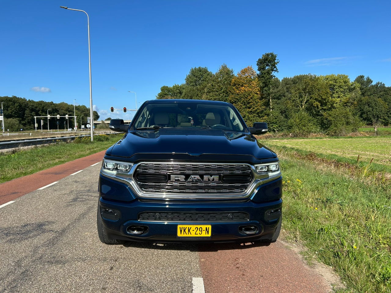 Dodge Ram Pick Up 1500 5.7 V8 4x4 Creb Cab Limeted Hemi Etorque - Pick-up: zdjęcie 2 Dodge Ram Pick Up 1500 5.7 V8 4x4 Creb Cab Limeted Hemi Etorque - Pick-up: zdjęcie 2