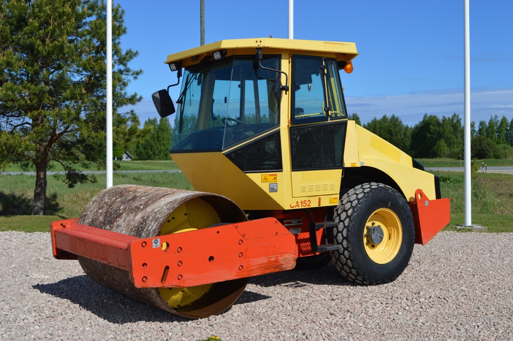 DYNAPAC CA152D - Walec: zdjęcie 1 DYNAPAC CA152D - Walec: zdjęcie 1