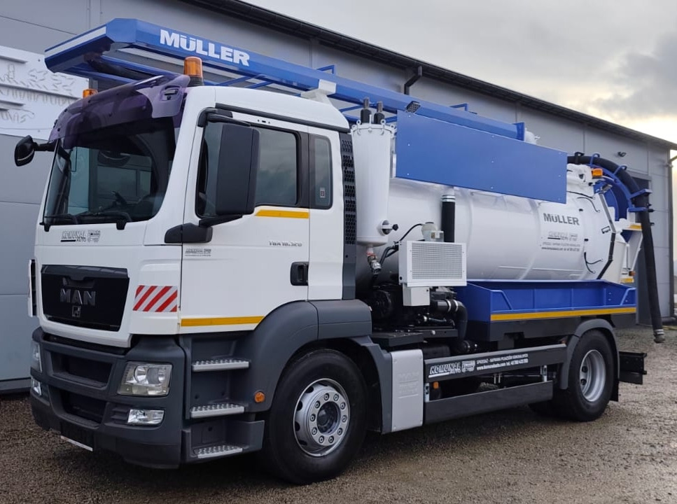 - Samochód asenizacyjny: zdjęcie 2 - Samochód asenizacyjny: zdjęcie 2