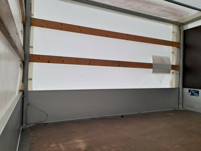 MERCEDES-BENZ Sprinter 316 DOKA 4X4+6 LOCURI+BENA TRANSPORT... - Minibus, Mikrobus: zdjęcie 4 MERCEDES-BENZ Sprinter 316 DOKA 4X4+6 LOCURI+BENA TRANSPORT... - Minibus, Mikrobus: zdjęcie 4