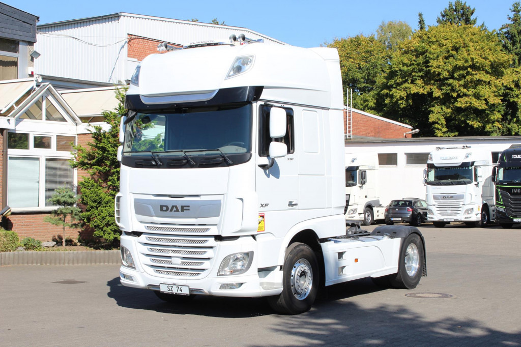 Daf 530 SSC Retarder Kühlbox 2 Tanks Standklima - Ciągnik siodłowy: zdjęcie 1 Daf 530 SSC Retarder Kühlbox 2 Tanks Standklima - Ciągnik siodłowy: zdjęcie 1