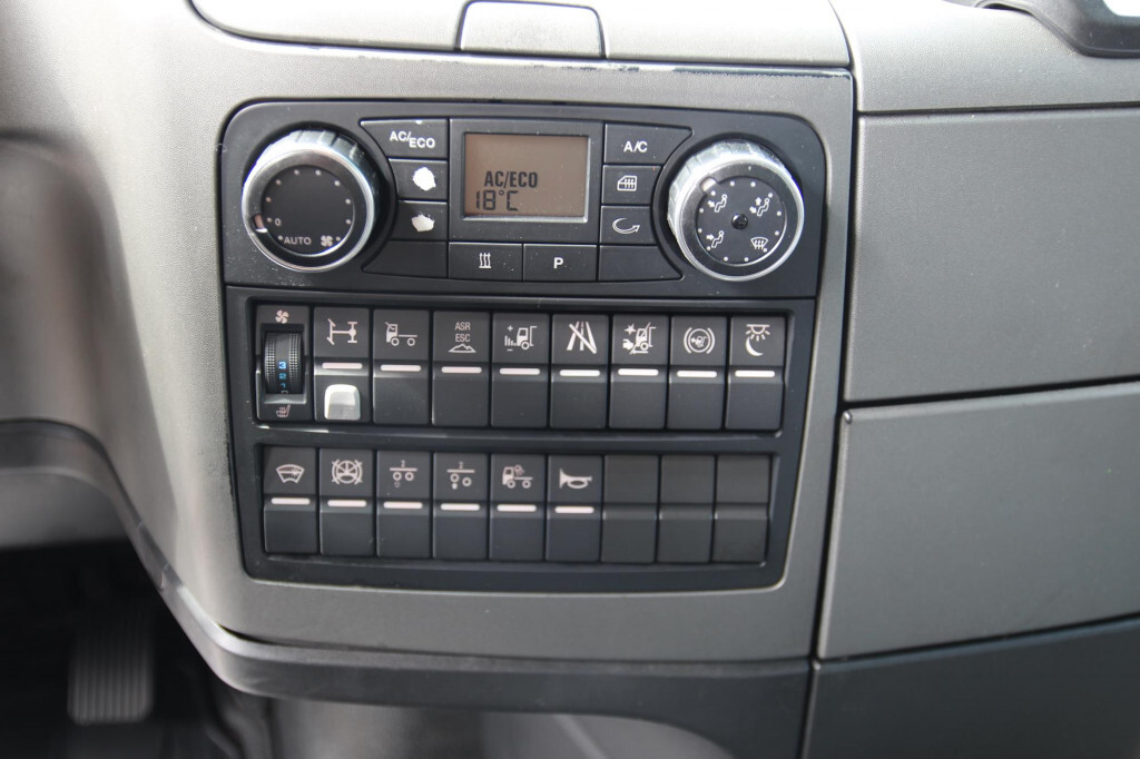 MAN TGX 18.520 E6 XXL D38 Retarder 2 Tank - Ciągnik siodłowy: zdjęcie 5 MAN TGX 18.520 E6 XXL D38 Retarder 2 Tank - Ciągnik siodłowy: zdjęcie 5