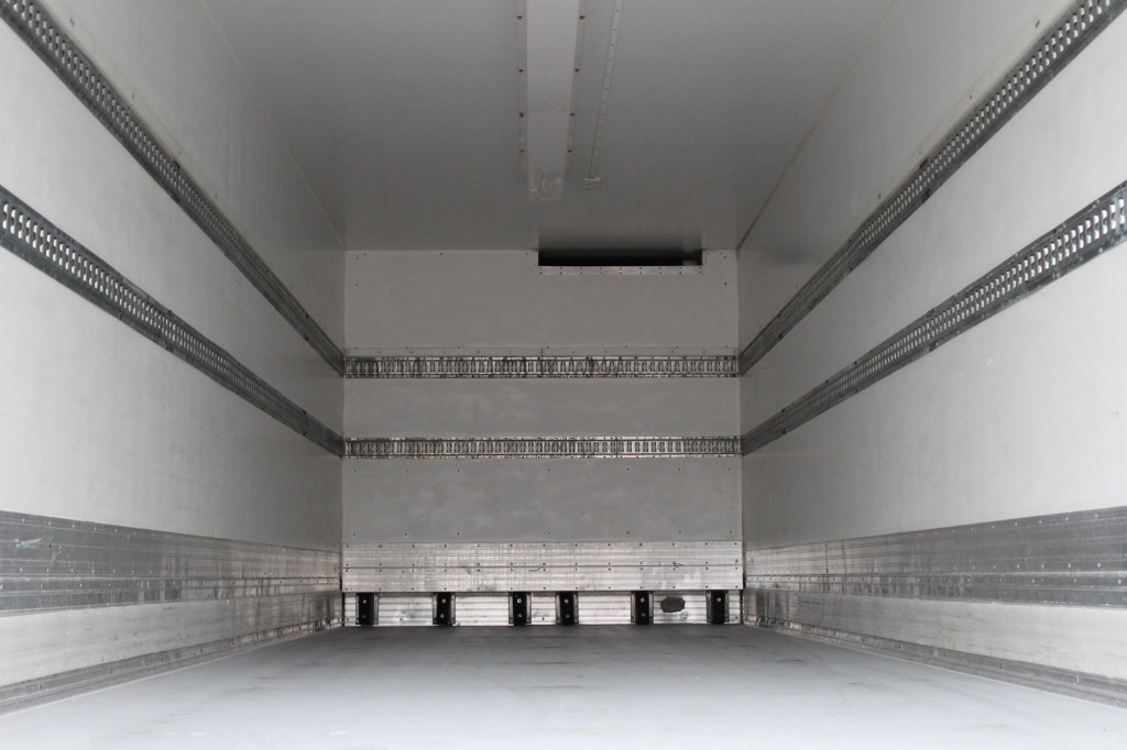 Daf LF 280 E6 Frigoblock LBW Rolltor Strom Klima - Samochód ciężarowy chłodnia: zdjęcie 2 Daf LF 280 E6 Frigoblock LBW Rolltor Strom Klima - Samochód ciężarowy chłodnia: zdjęcie 2