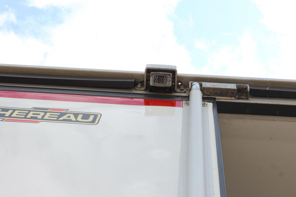 Renault D 320 Wide E6 CS 1150Mt. Bi-Temp. Tür+LBW Strom - Samochód ciężarowy chłodnia: zdjęcie 5 Renault D 320 Wide E6 CS 1150Mt. Bi-Temp. Tür+LBW Strom - Samochód ciężarowy chłodnia: zdjęcie 5