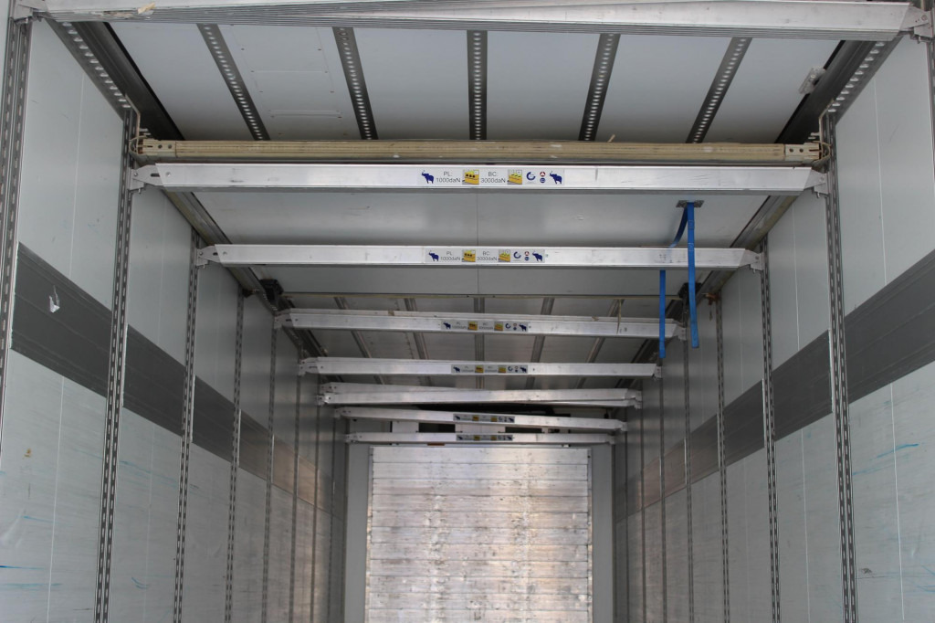 SCHMITZ Carrier Vector 1950Mt. Doppelstock Blumen LBW! - Naczepa chłodnia: zdjęcie 5 SCHMITZ Carrier Vector 1950Mt. Doppelstock Blumen LBW! - Naczepa chłodnia: zdjęcie 5