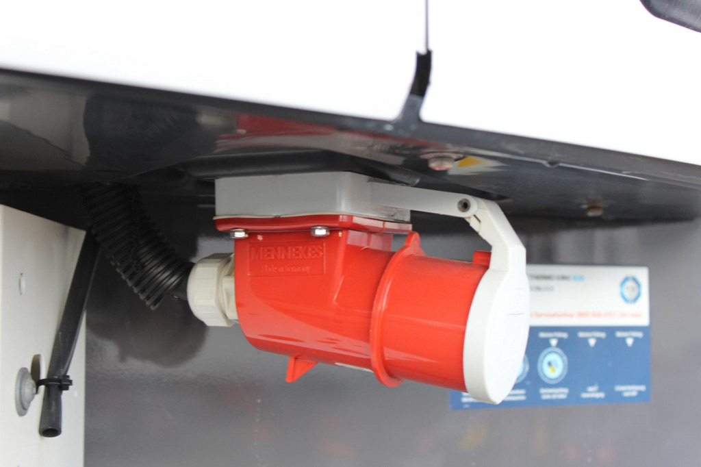 SCHMITZ TK SLXi 300 Rolltor Strom Aluboden RENT MIETE - Naczepa chłodnia: zdjęcie 5 SCHMITZ TK SLXi 300 Rolltor Strom Aluboden RENT MIETE - Naczepa chłodnia: zdjęcie 5