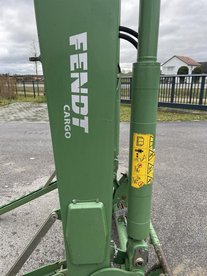 Osprzęt Fendt Frontlader Cargo 5X85 Konsole Multikuppler: zdjęcie 7 Osprzęt Fendt Frontlader Cargo 5X85 Konsole Multikuppler: zdjęcie 7