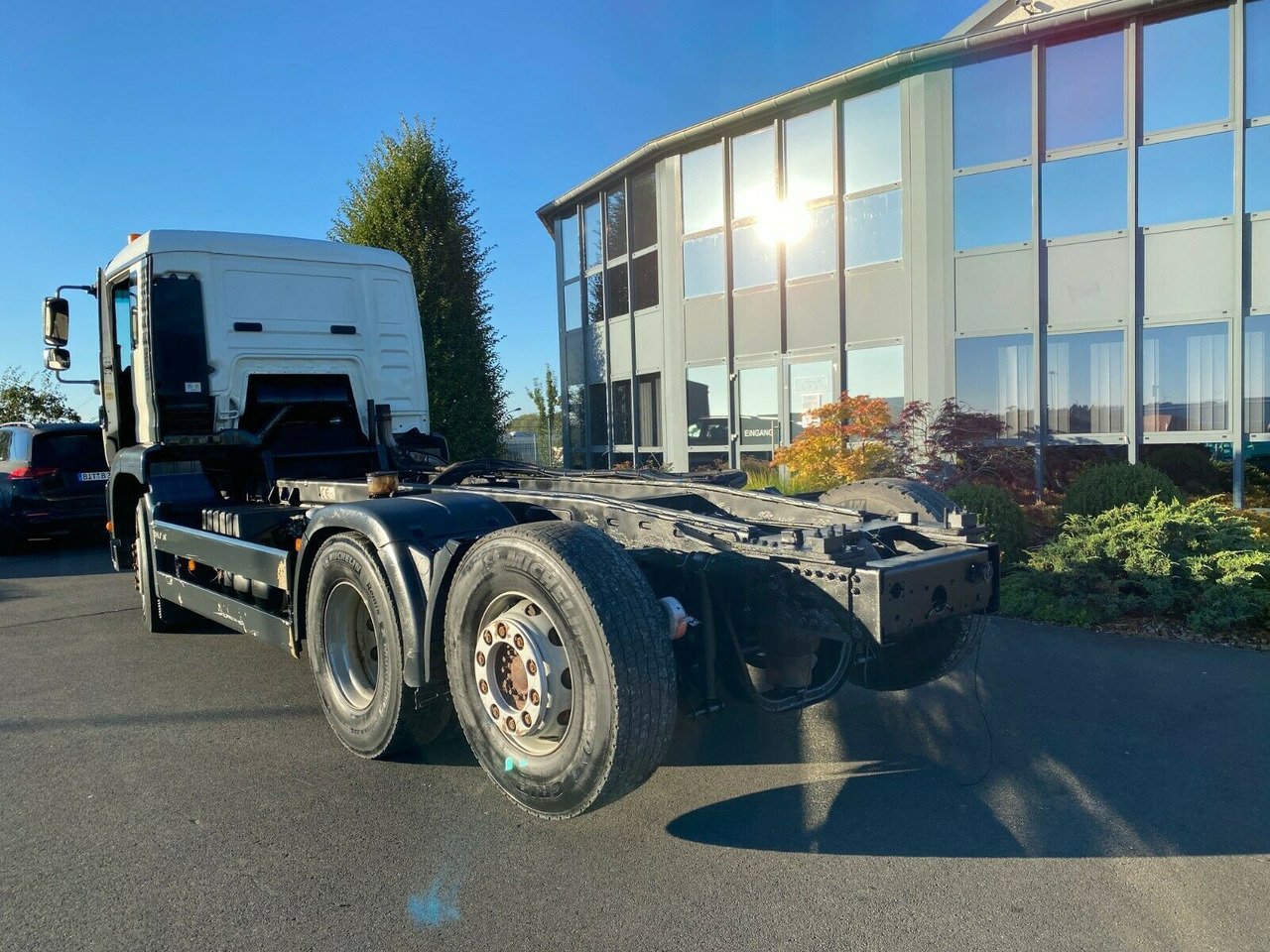 MAN TGA 6x2 310,350 10 x am Lager MAN TGA 6x2 310,350 10 x am Lager - Samochód ciężarowe pod zabudowę: zdjęcie 5 MAN TGA 6x2 310,350 10 x am Lager MAN TGA 6x2 310,350 10 x am Lager - Samochód ciężarowe pod zabudowę: zdjęcie 5