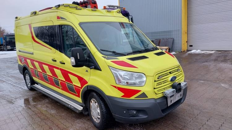 FORD TRANSIT 2,0TDI AMBULANCE KLIMA 1.2018 EURO 6, 3 UNITS - Pogotowie: zdjęcie 4 FORD TRANSIT 2,0TDI AMBULANCE KLIMA 1.2018 EURO 6, 3 UNITS - Pogotowie: zdjęcie 4