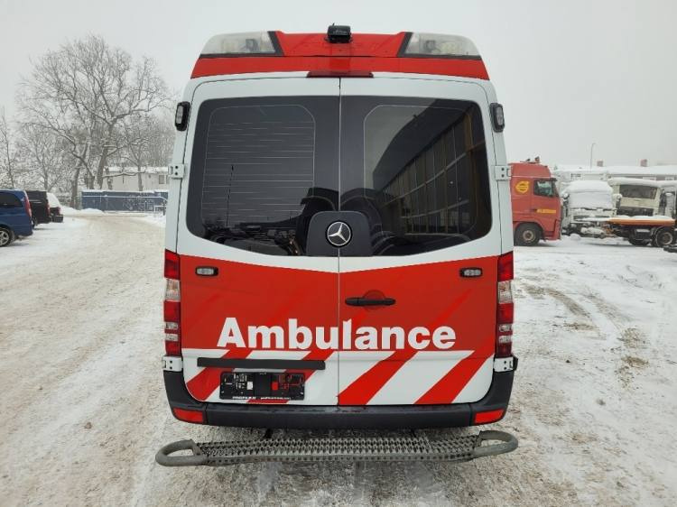 MERCEDES – BENZ SPRINTER 3.0D AMBULANCE (PROFILE) KLIMA 7.2015 EURO 6 - Pogotowie: zdjęcie 5 MERCEDES – BENZ SPRINTER 3.0D AMBULANCE (PROFILE) KLIMA 7.2015 EURO 6 - Pogotowie: zdjęcie 5