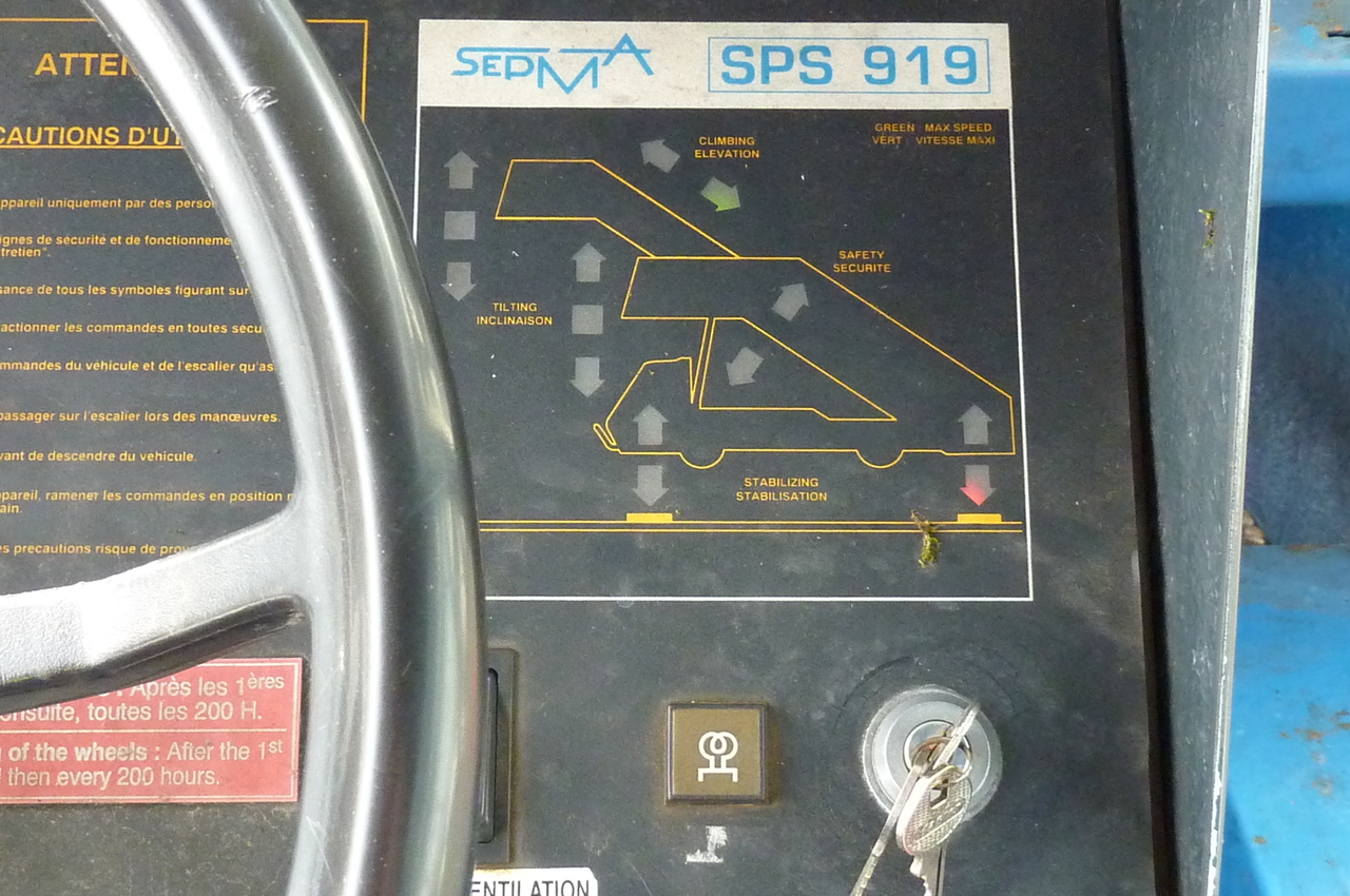 SOVAM Passenger Stairs 1.9 SPS - Schody pasażerskie: zdjęcie 4 SOVAM Passenger Stairs 1.9 SPS - Schody pasażerskie: zdjęcie 4