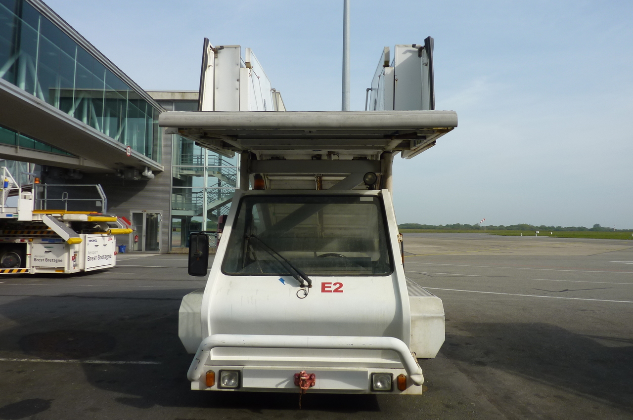 SOVAM Passenger Stairs 1.9 SPS - Schody pasażerskie: zdjęcie 2 SOVAM Passenger Stairs 1.9 SPS - Schody pasażerskie: zdjęcie 2
