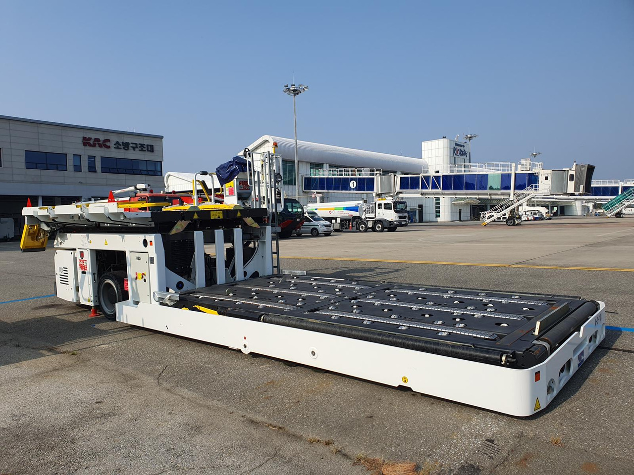 TLD Loader TXL838 - Ładowarka kontenerów/ Palet: zdjęcie 4 TLD Loader TXL838 - Ładowarka kontenerów/ Palet: zdjęcie 4